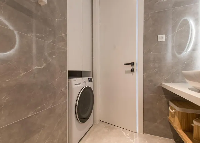 Apartman Bernard With Shared Pool